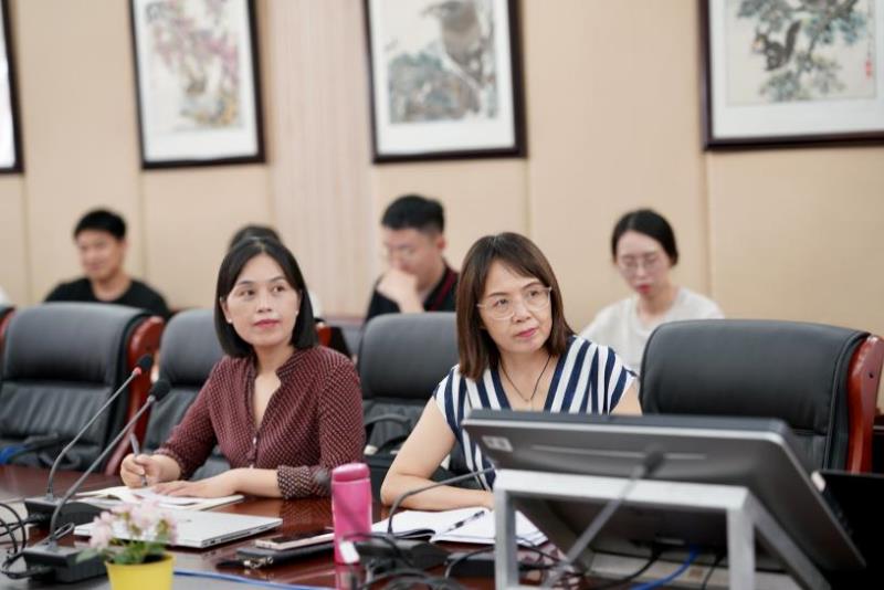 南外仙林分校數(shù)學(xué)組新學(xué)期教研工作會議(2023——2024學(xué)年第一學(xué)期)(最終稿)20230828(1)_html_7254fb75.jpg 南外仙林分校數(shù)學(xué)組新學(xué)期教研工作會議(2023——2024學(xué)年第一學(xué)期)(最終稿)20230828(1)_html_7254fb75.jpg